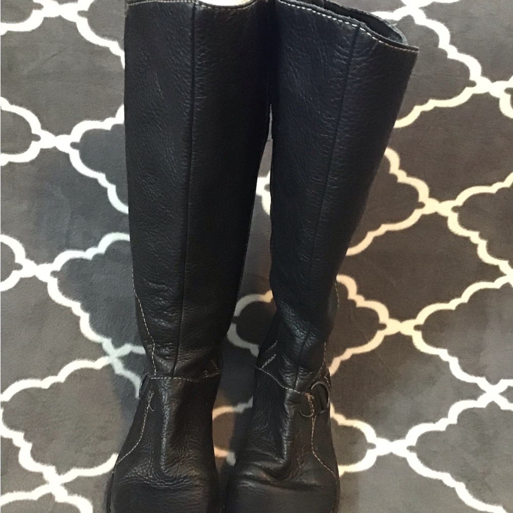 Clarks leather Nikki Midtown black knee high Boots 7
